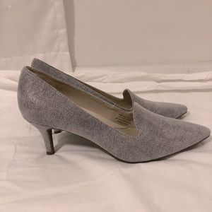 Aerosoles Leather Upper Women’s Kitten Heels